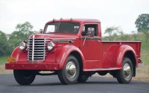 Diamond T Model 201 Pickup